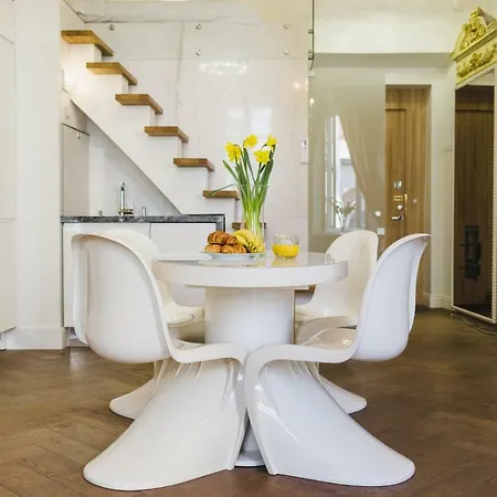 Gates Of Dawn Classical Loft - Heart Of Old Town * فيلنيوس