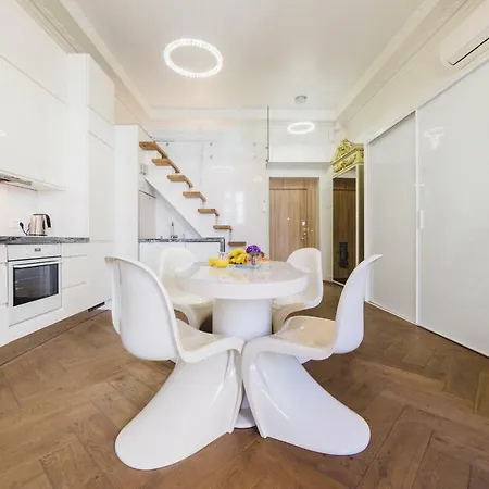 Apartment Gates Of Dawn Classical Loft - Heart Of Old Town Wilna